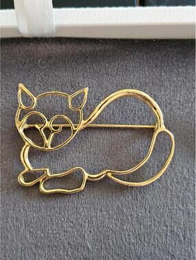 Vintage Cat Brooch